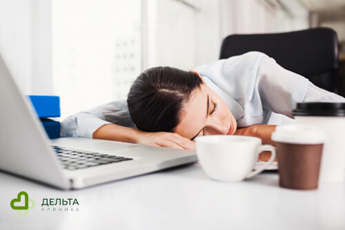 Женщина уснула